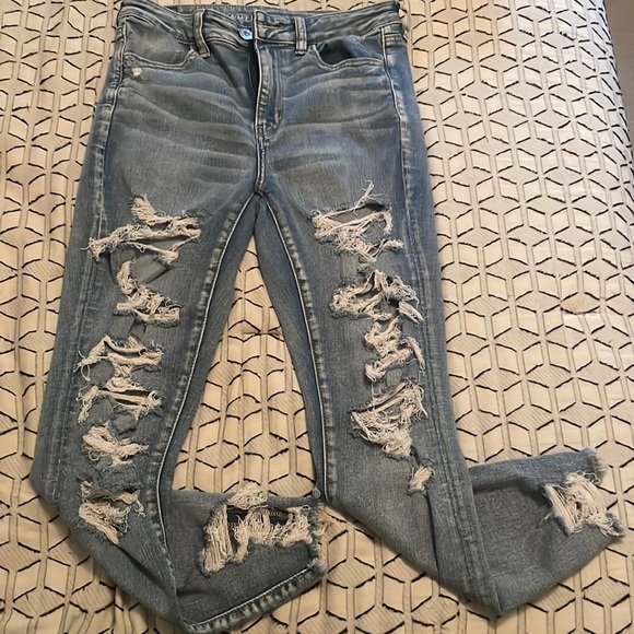 American Eagle Outfitters Denim - American Eagle ripped skinny jeans